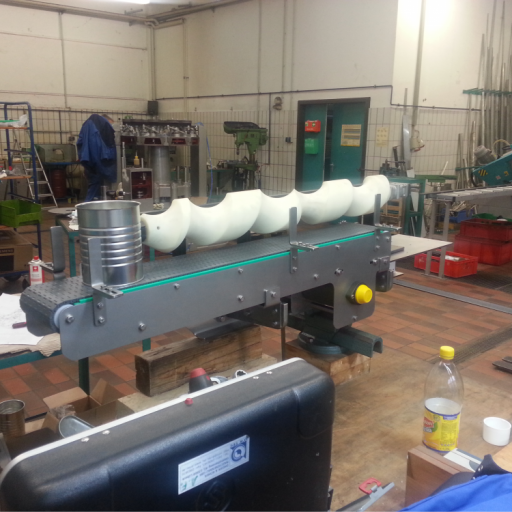 Verschließmaschine_Schneckenlauf mit Vorstecheinrichtung